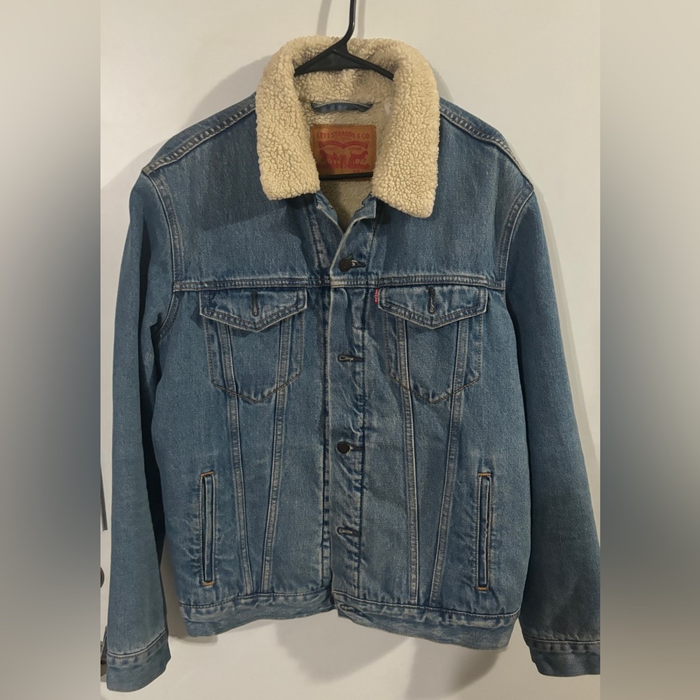 Levi’s Sherpa Trucker Heavy Jacket